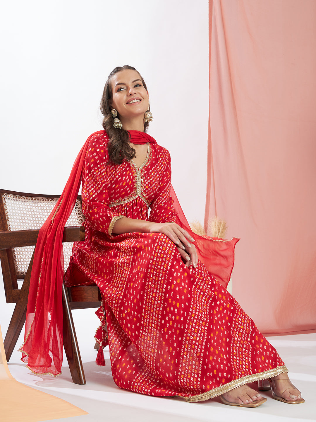 Red Bandhani Printed Kurta Set with Chiffon