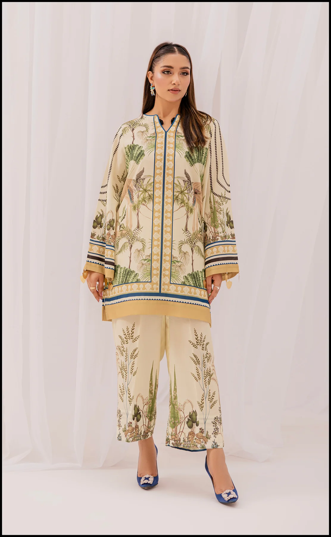 Meadow Mist Co-ord Set – Korean BSY Velvet, Green Tree & Leaf Motifs, Earthy Elegance