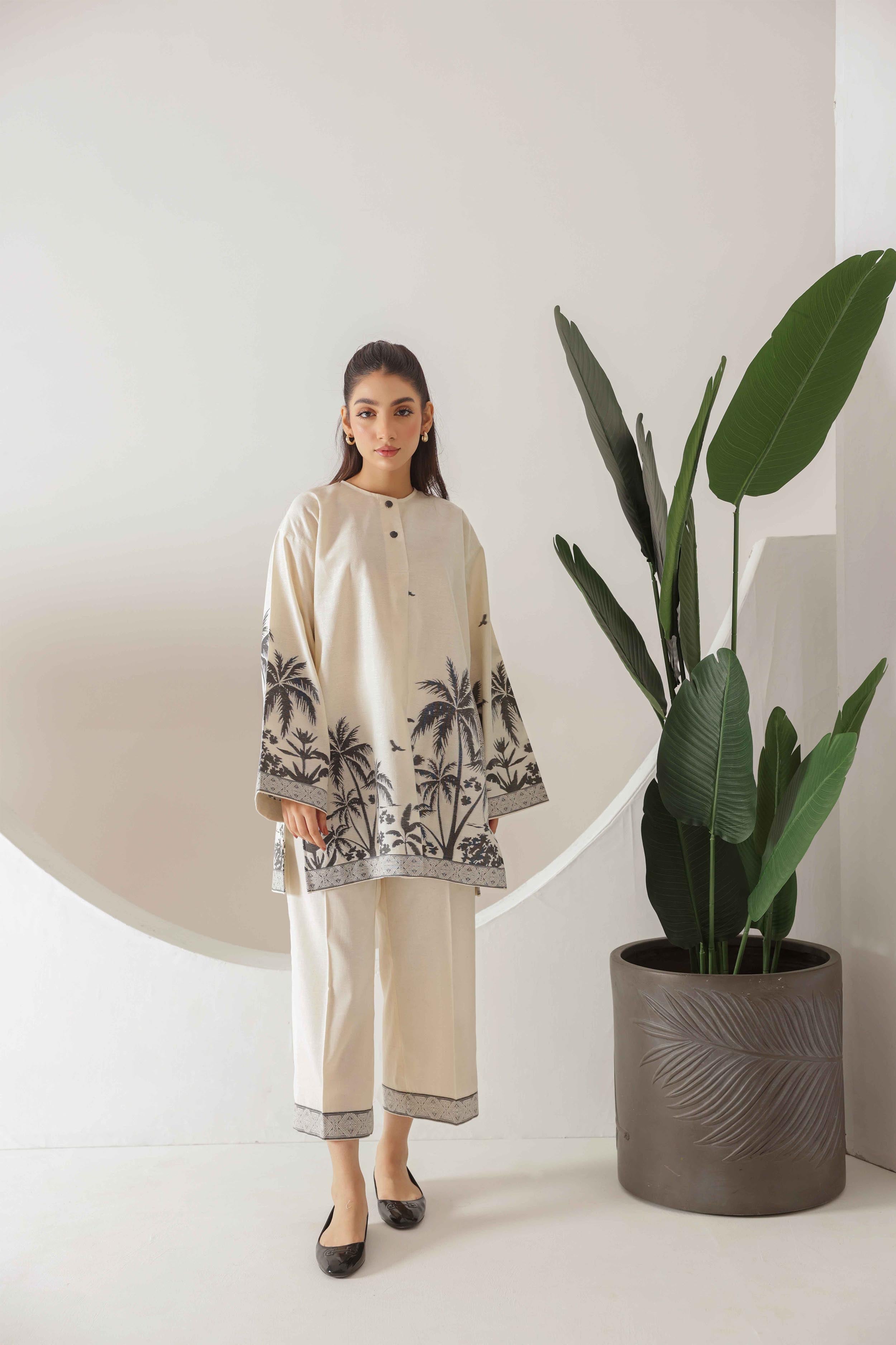 Dusky Palm Co-ord Set – Tropical Elegance with Black Coconut Tree & Bird Prints