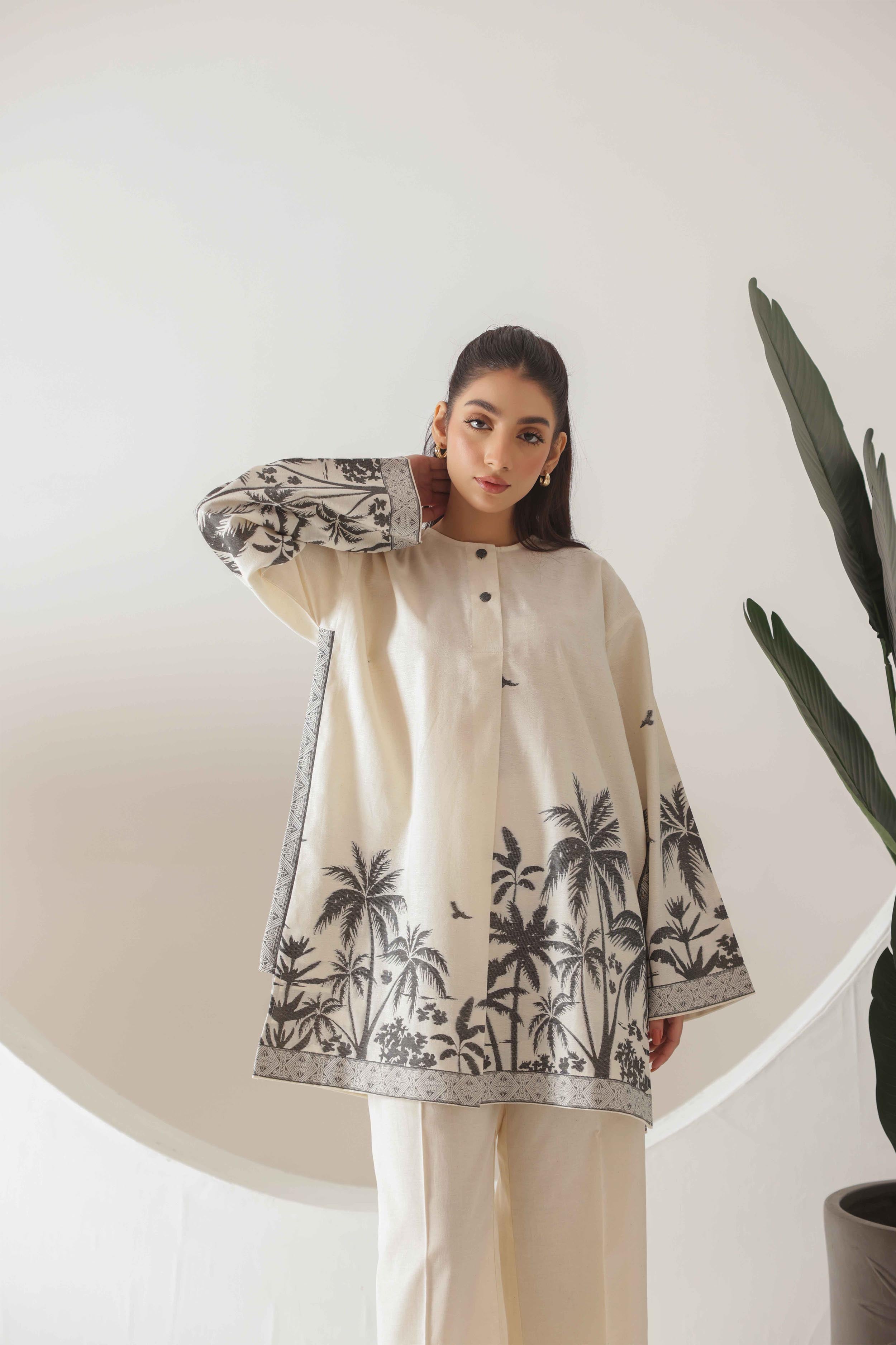 Dusky Palm Co-ord Set – Tropical Elegance with Black Coconut Tree & Bird Prints