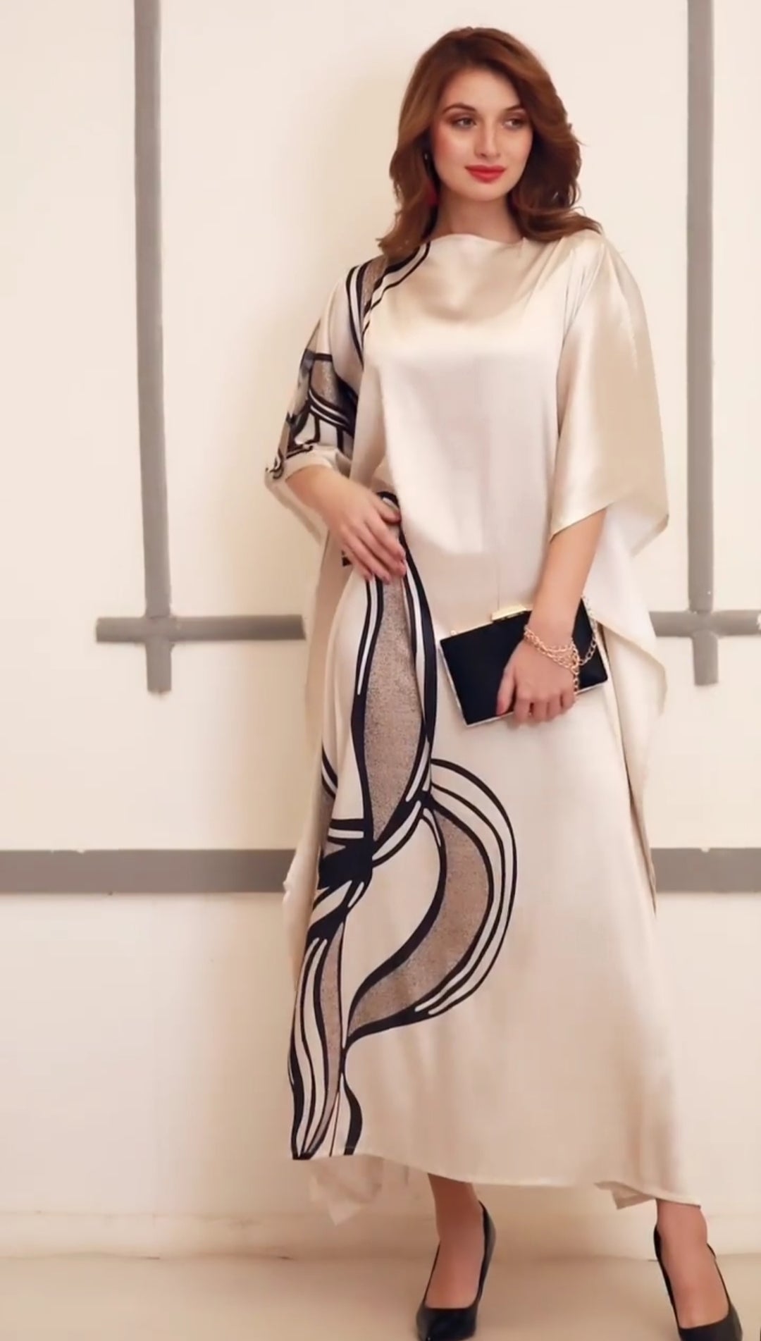 Beige Wavy Kaftan Dress – Effortless Elegance in Soft Satin Silk