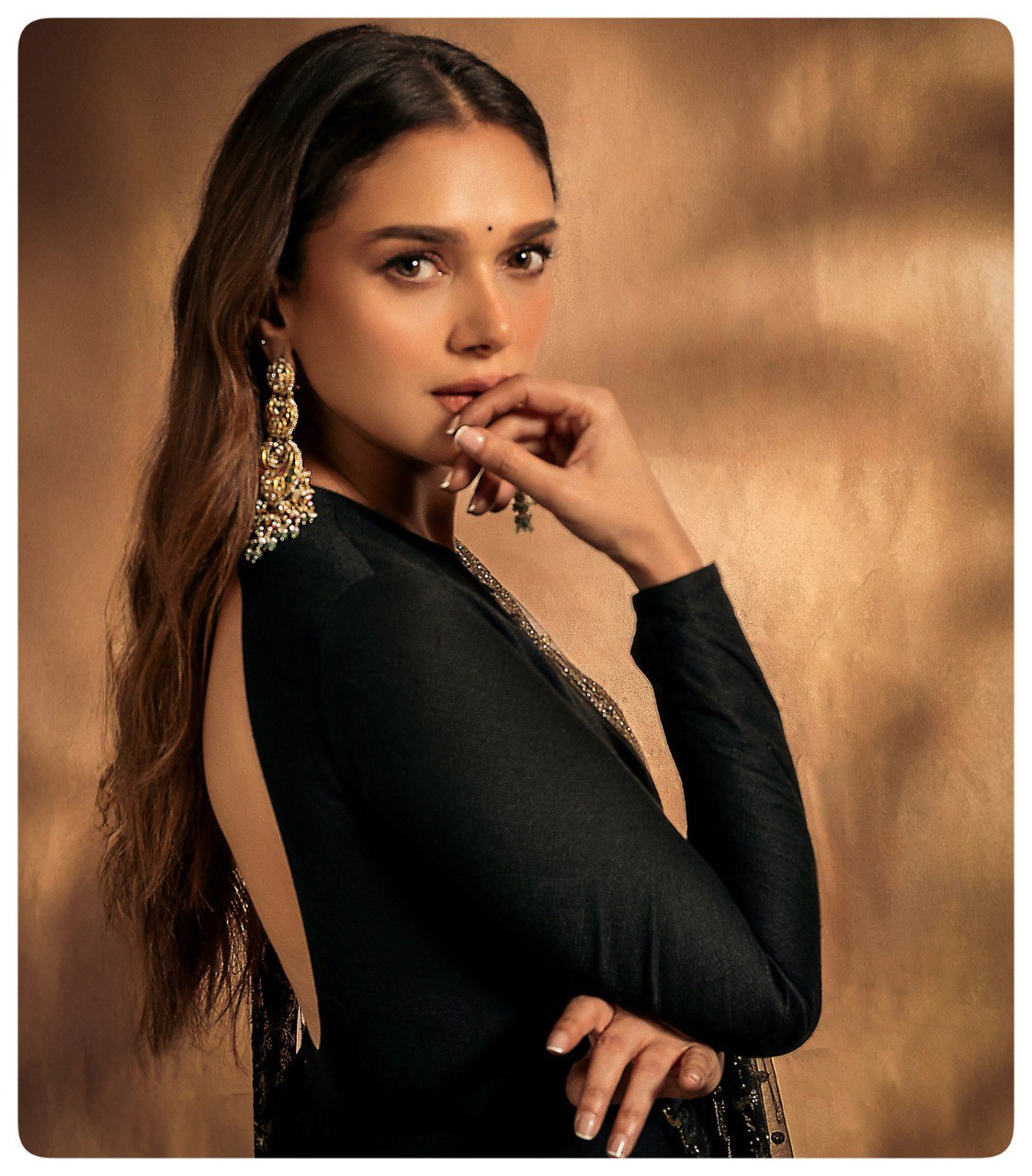 ADITI'S BLACK COLOUR  ANARKALI SUIT SET
