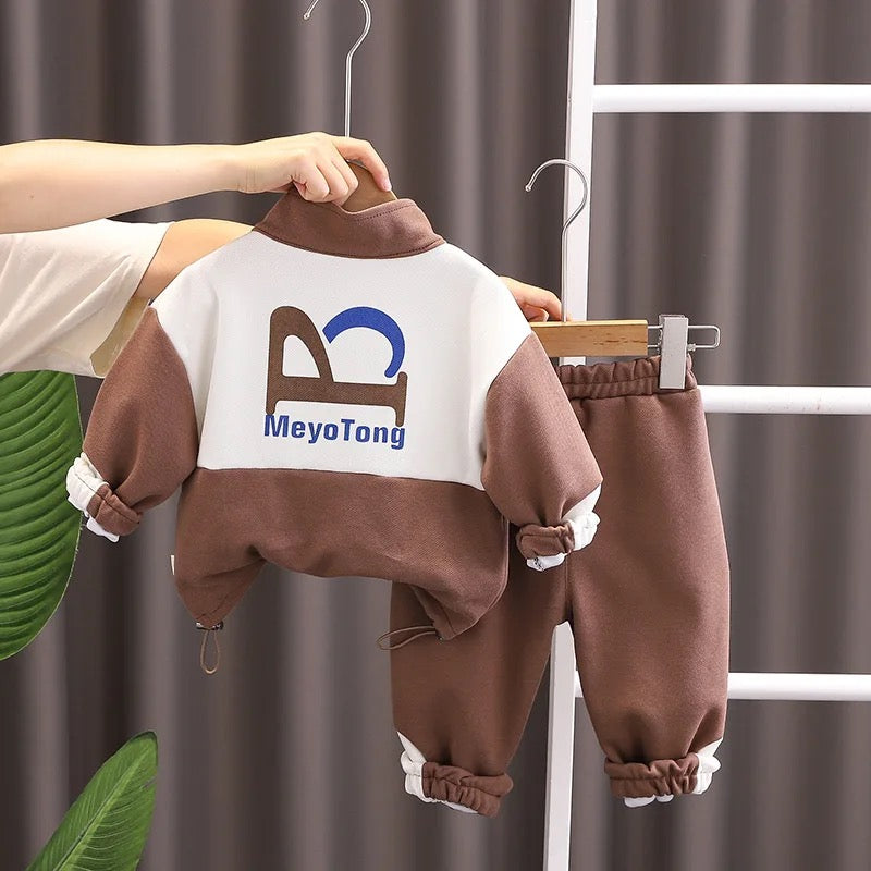 Boys Zipper Jogger Set With Bag