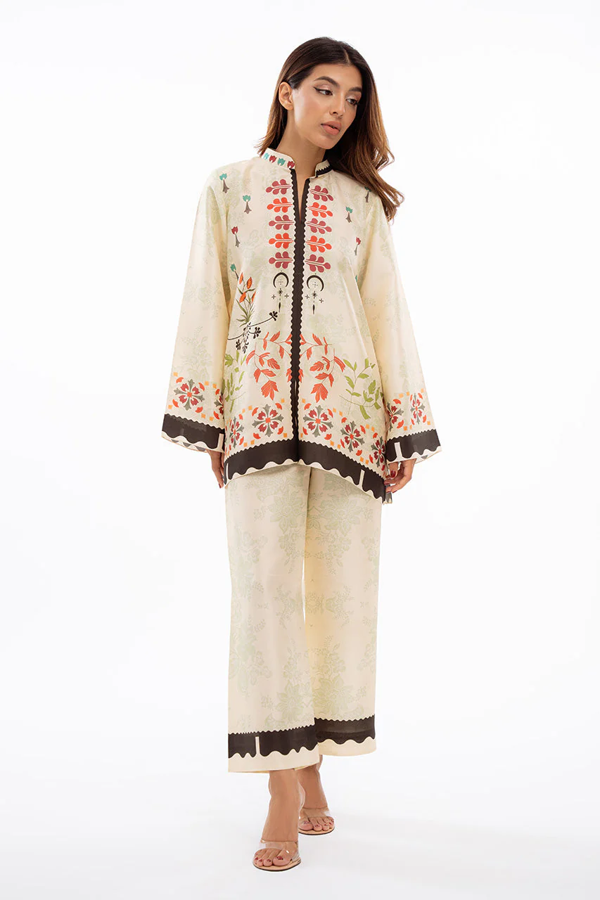 Cream Meadow Cord Set with Red and Green Prints – Elegant Yet Whimsical: The Perfect Cord Set
