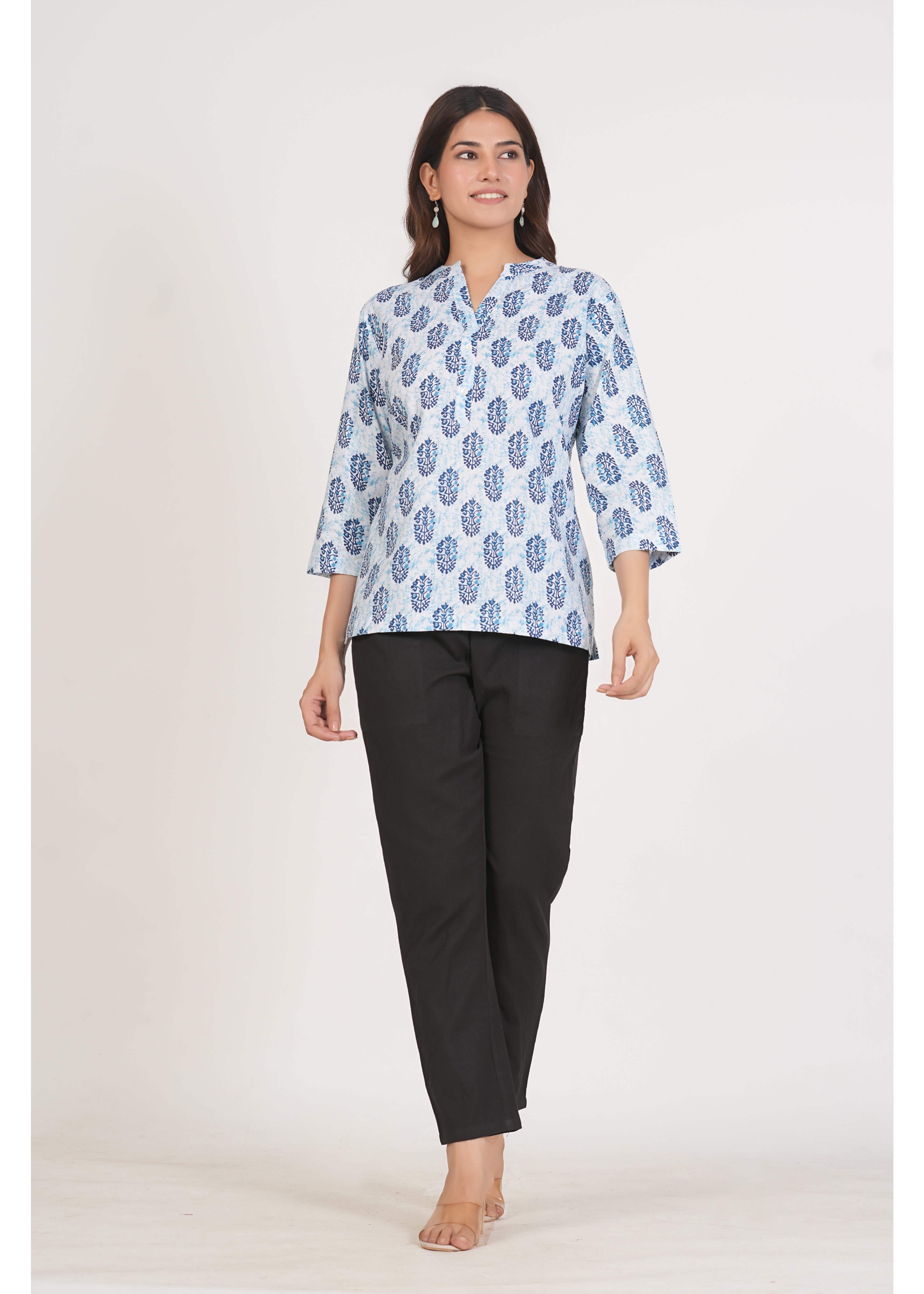 White & Blue Printed Short Straight Cotton Kurta