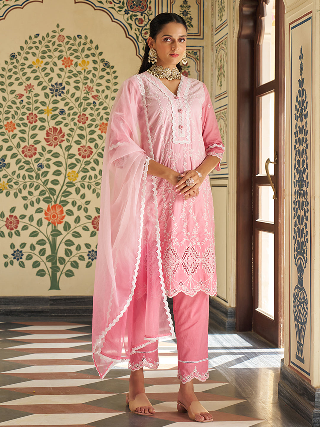 Pink Schiffli Embroidered Floral Ombre Kurta Set with Organza Dupatta
