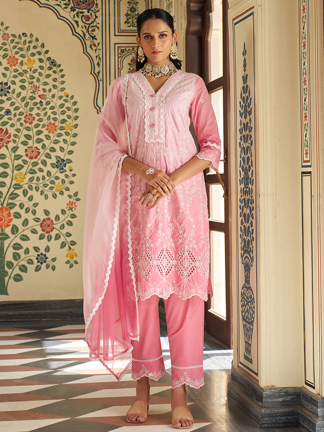 Pink Schiffli Embroidered Floral Ombre Kurta Set with Organza Dupatta