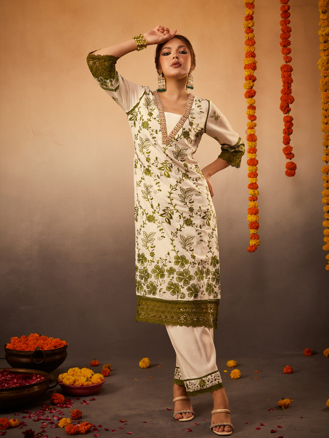 Green Multi Floral Embroidered Kurta Set with Organza Dupatta