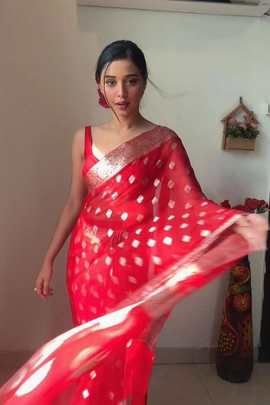 Lichi Silk Ready To Wear saree