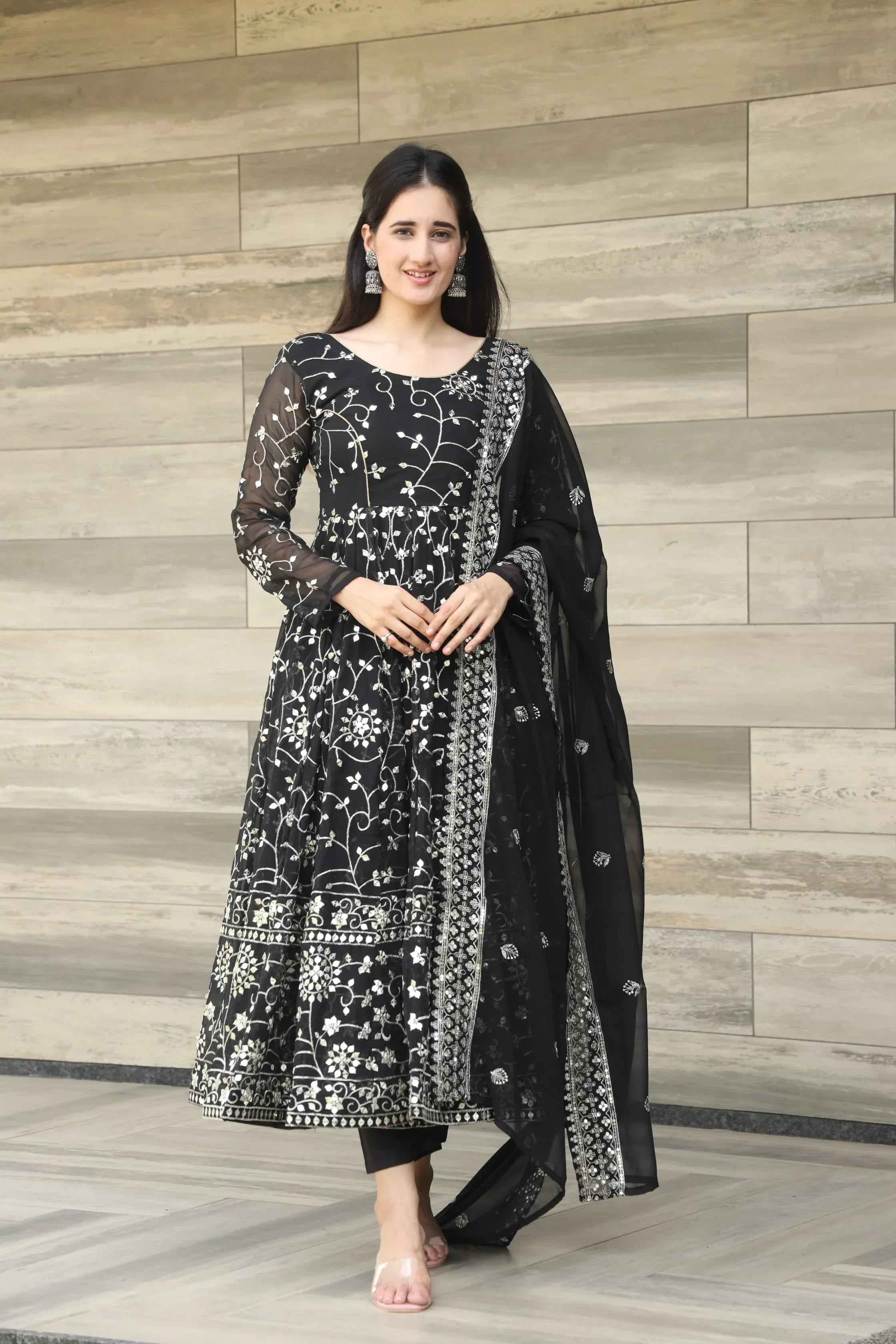 ANIKA BLACK SUIT SET