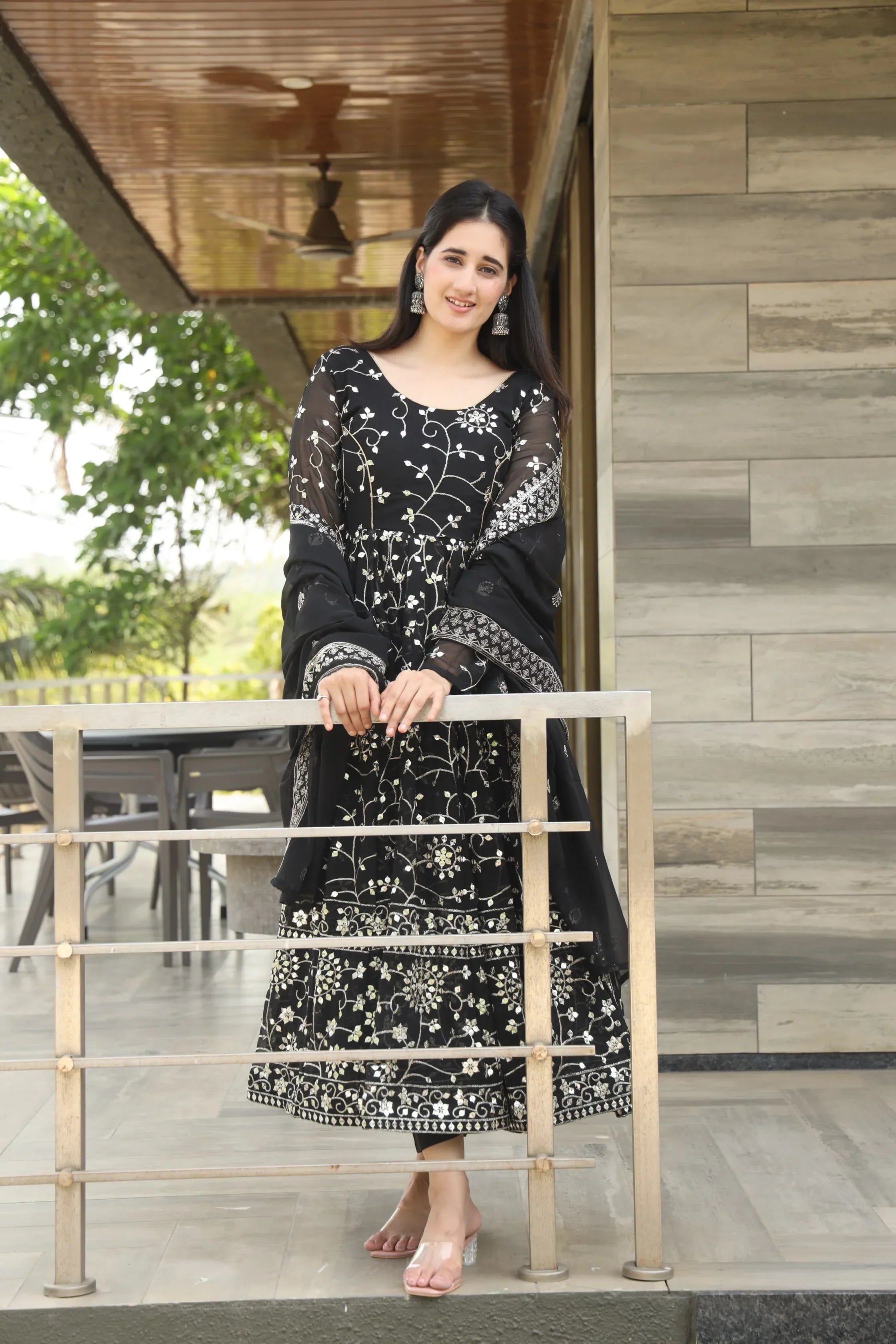 ANIKA BLACK SUIT SET