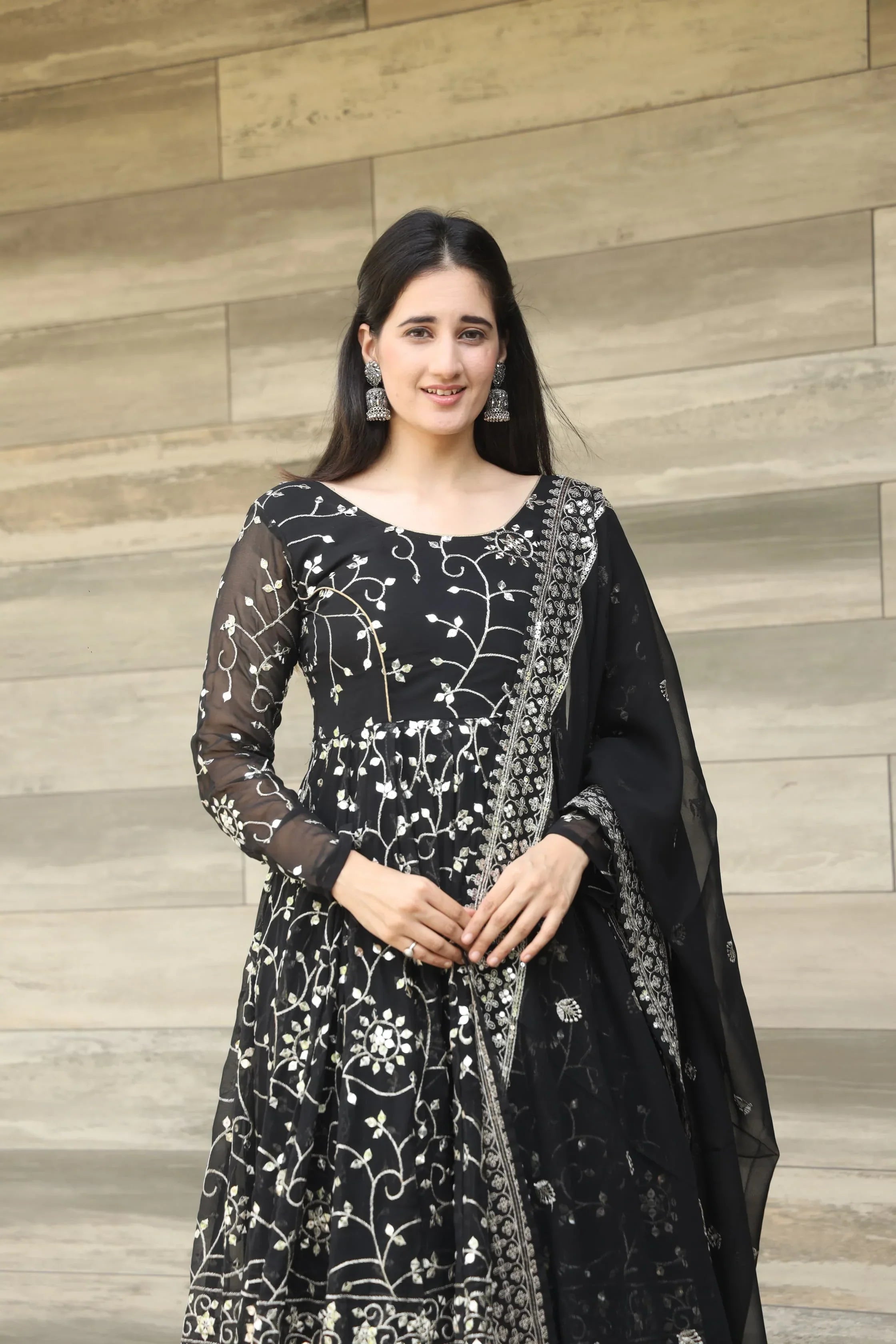 ANIKA BLACK SUIT SET