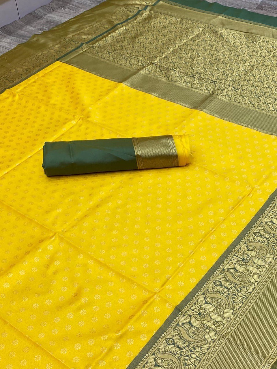 Banarasi Soft Silk Fabric With Kadwa Technique Saree
